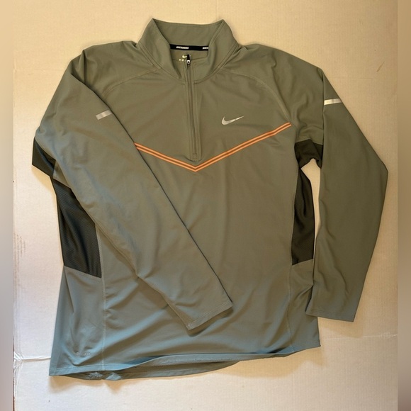 Nike Sage & Orange Lightweight running pullover top w/Chevron Accent Sz-XL. X17 - Picture 4 of 9